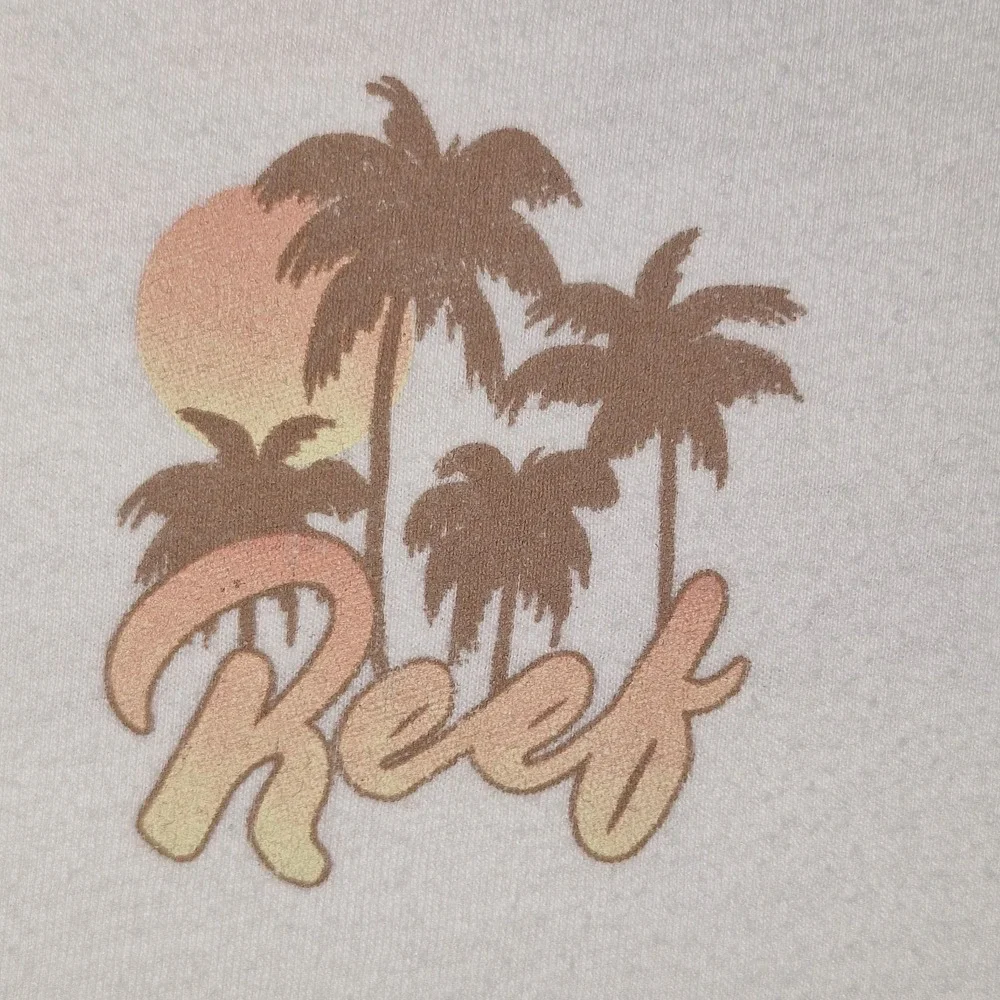 Reef T-Shirt Men's Size M Off White‎ Short Sleeve Crew Neck California Surf